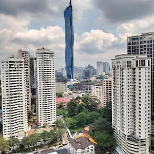 Oneiro One Bukit Ceylon Apartment