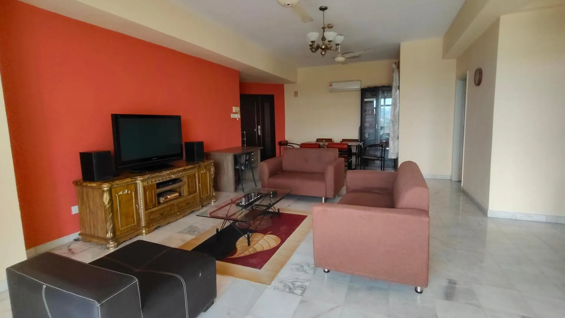 홈스테이 Villa Putra Pwtc R2 Middle Room 쿠알라룸푸르