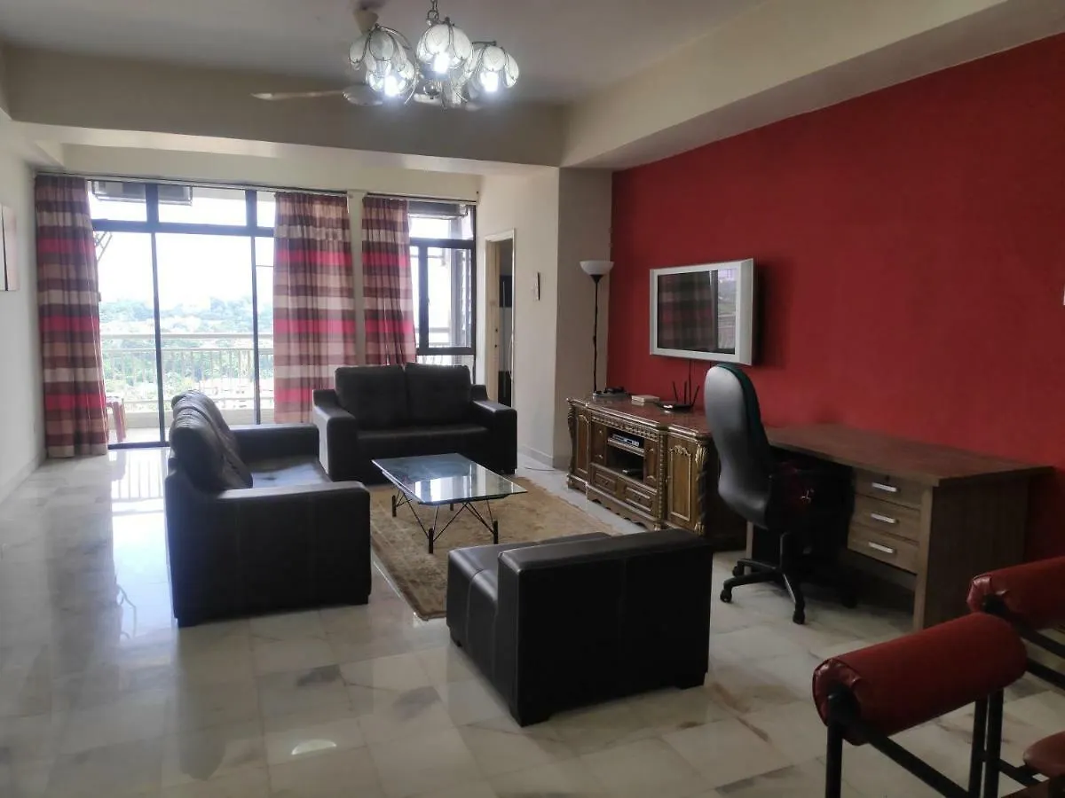 Villa Putra Pwtc R2 Middle Room 쿠알라룸푸르 0*,  말레이시아